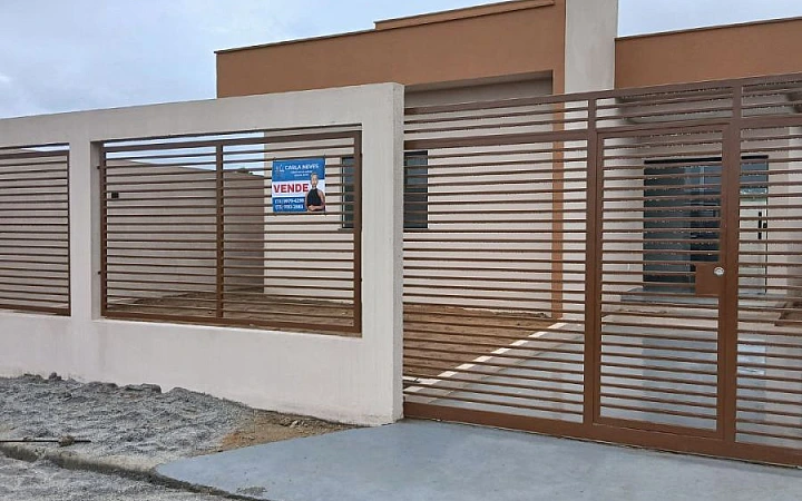 Casa - 03 quartos (01 suite) Casa