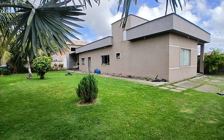 Casa - 03 quartos (01 suite) Casa