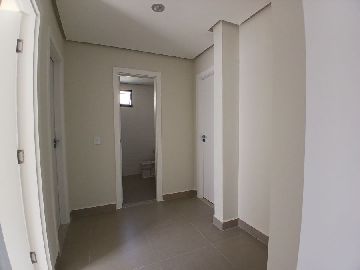 Hall para os 03 quartos e banheiro social