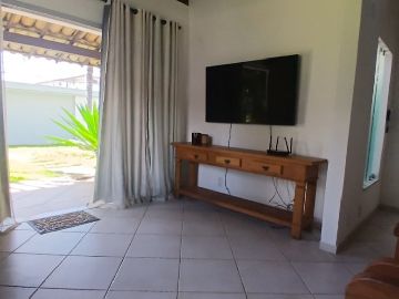 Vis�o parcial da sala de TV