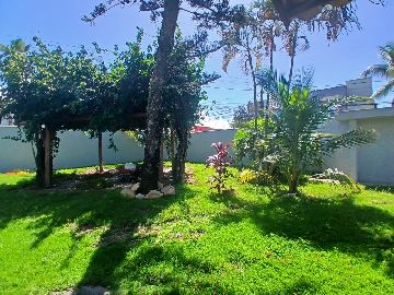 Jardim amplo
