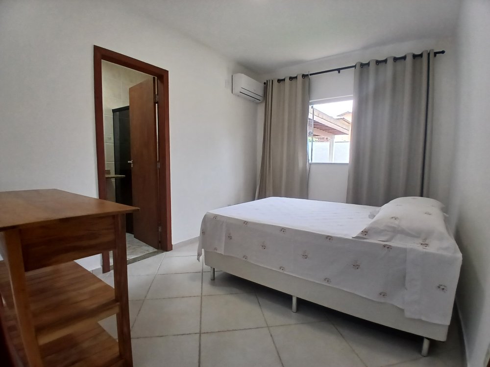 Suite 02 - Vista para piscina e jardim