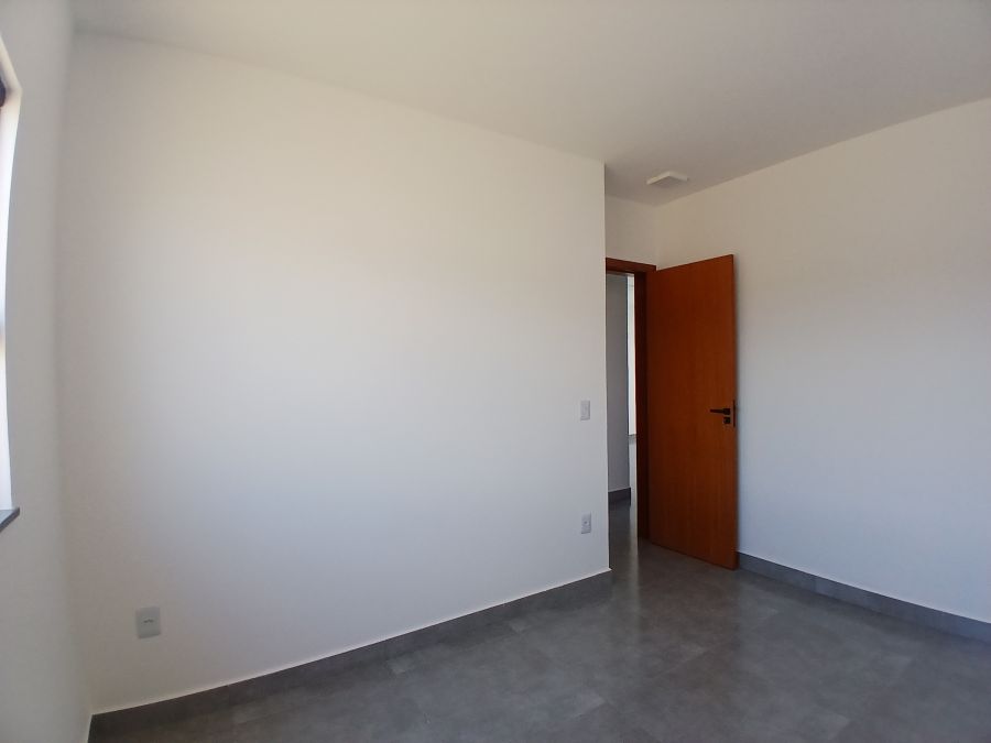 1º quarto - (Suite)