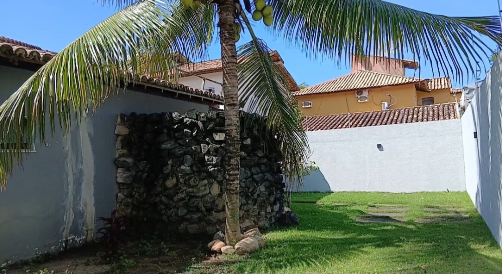 Vista 01 dos fundos da casa