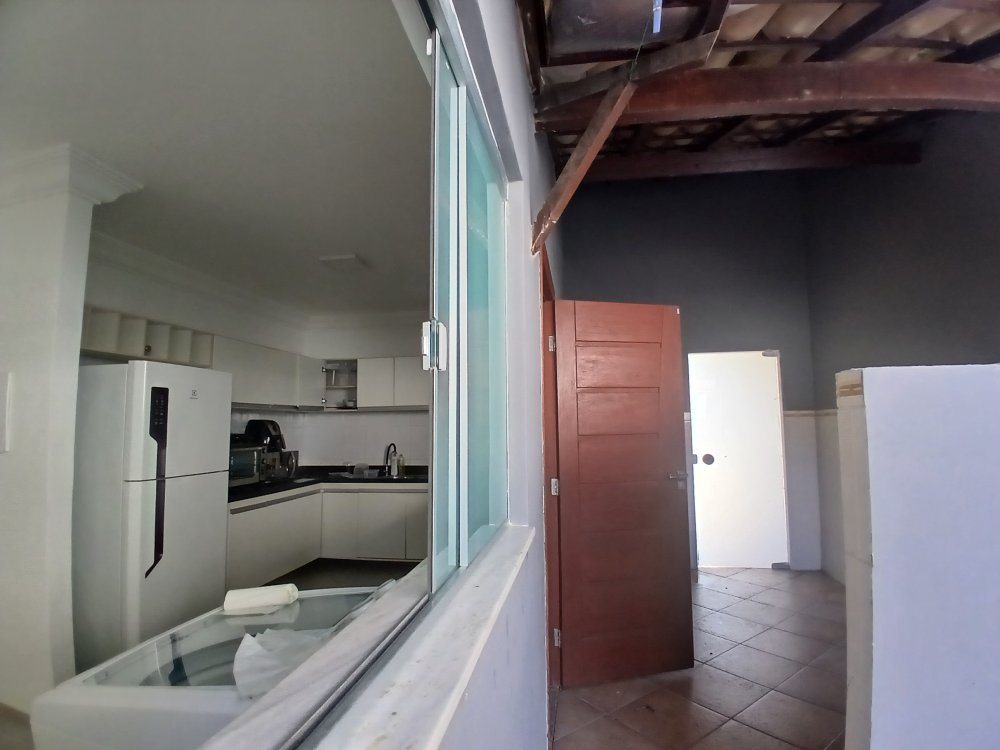 Cozinha e área de serviços