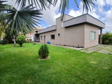 Casa - 03 quartos (01 suite)